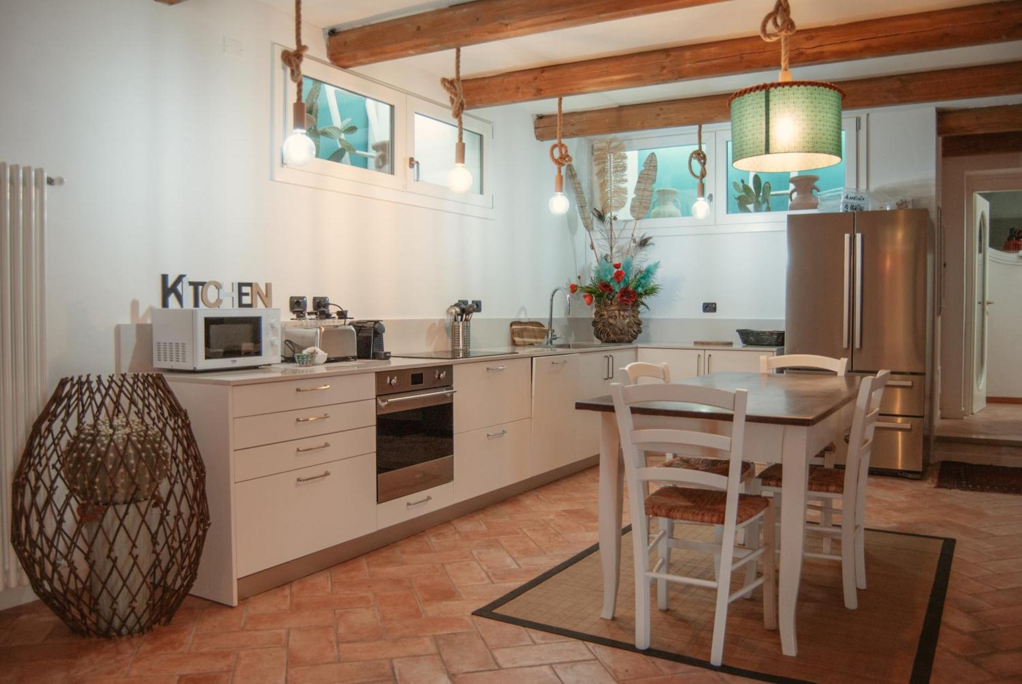 Welcome Traveller Frida'S Rooms Caprino Veronese Exterior foto