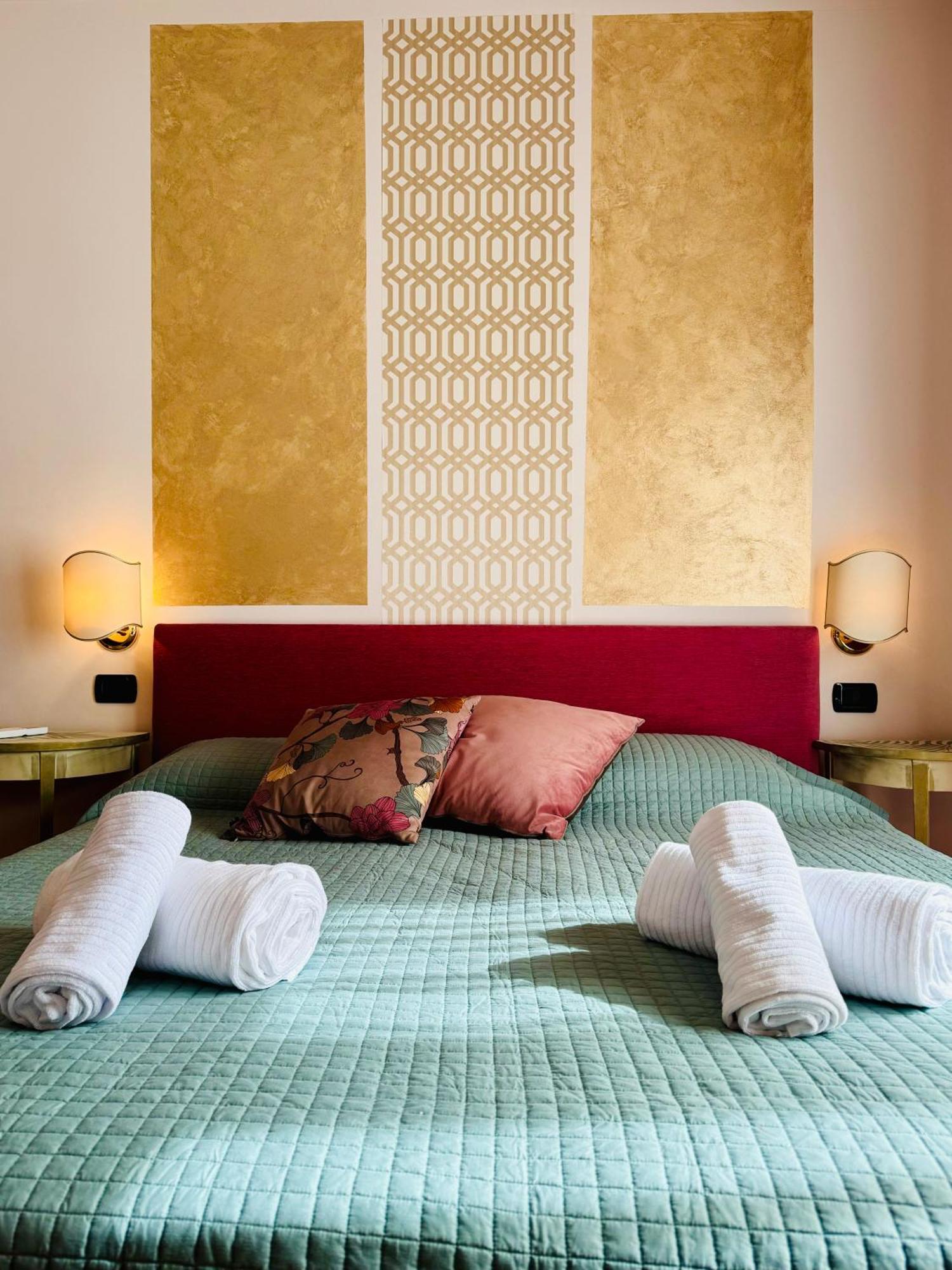 Welcome Traveller Frida'S Rooms Caprino Veronese Exterior foto